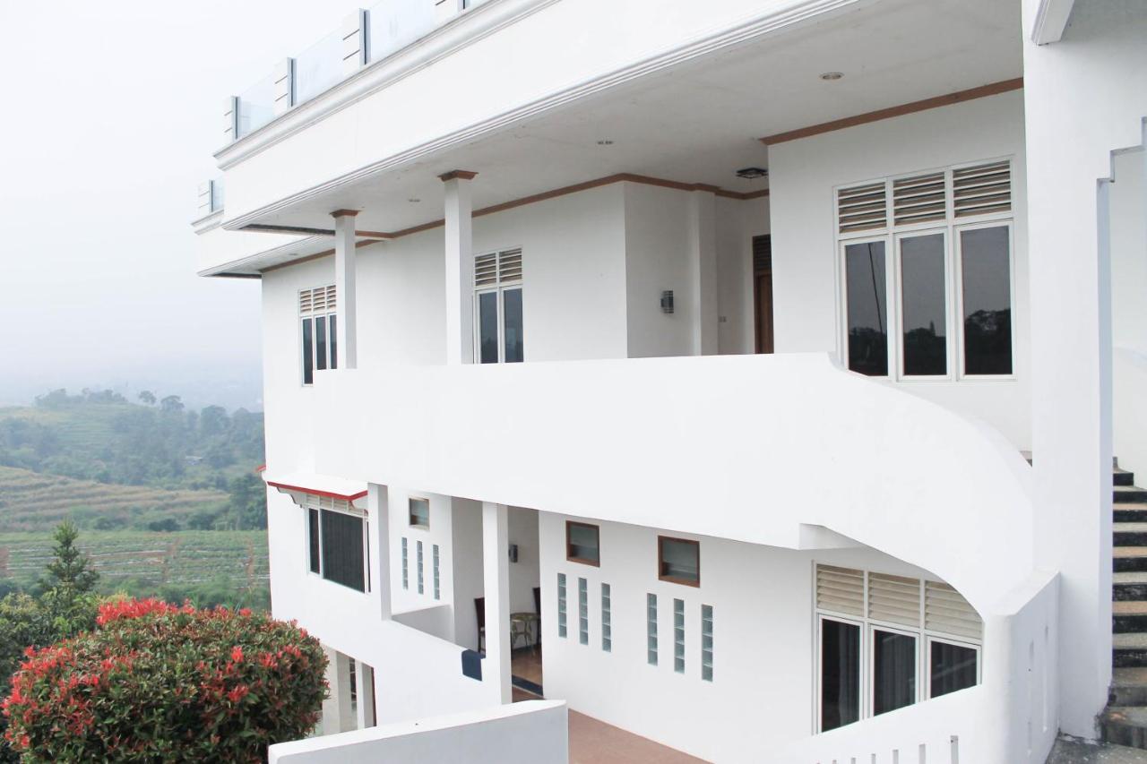 Villa Bukit Berkat Bogor Zewnętrze zdjęcie